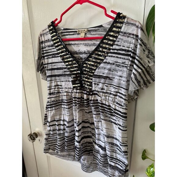 Energe World Wear women’s size medium blouse - Picture 2 of 8